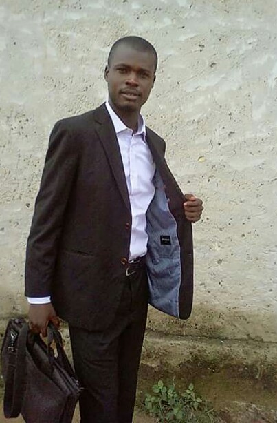 LE DIRECTEUR DE ETS MESSIE